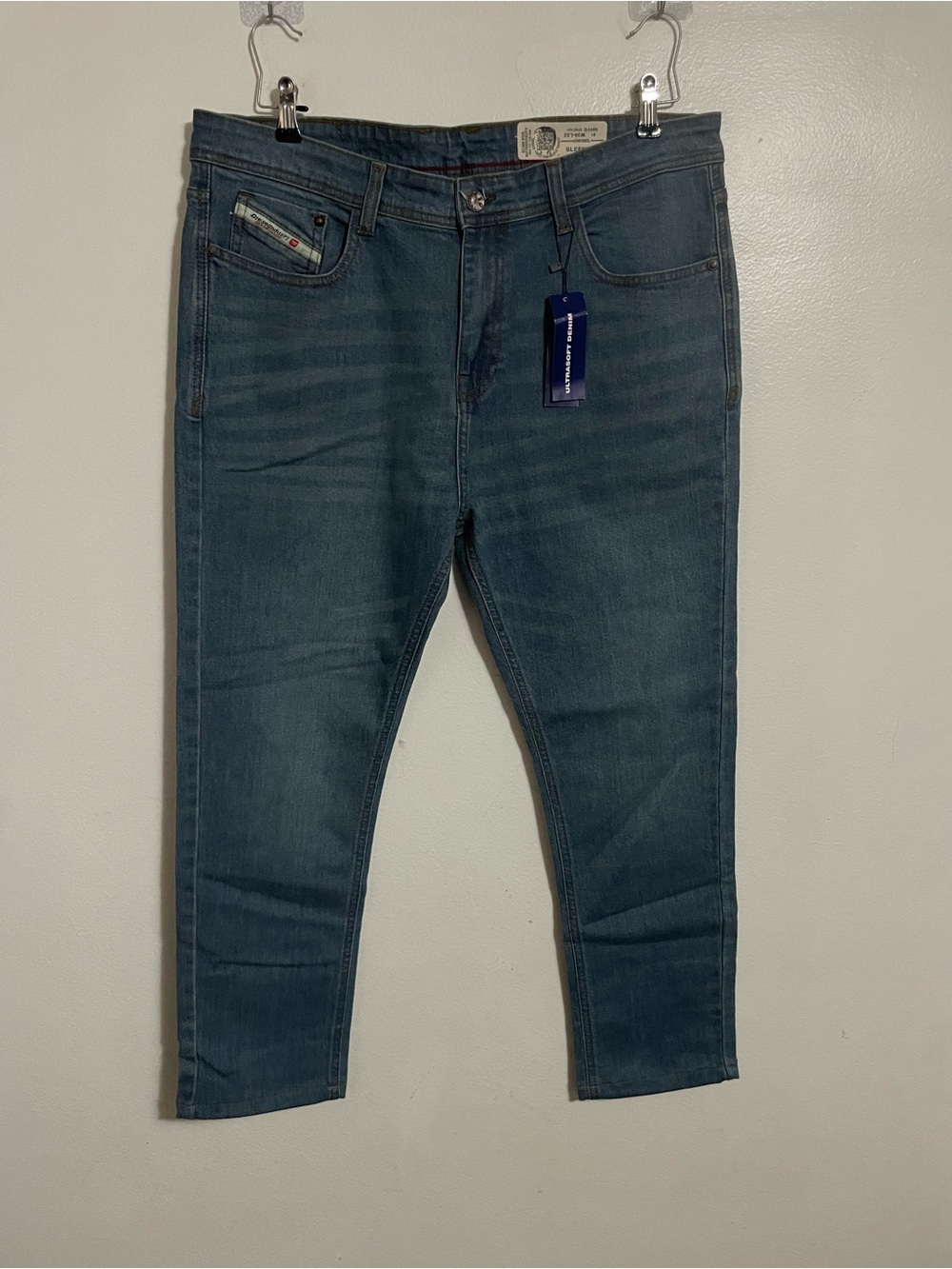 Diesel Industry Sleenker Slim Skinny Jeans